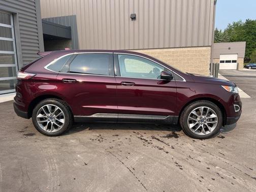 2017 Ford Edge Titanium