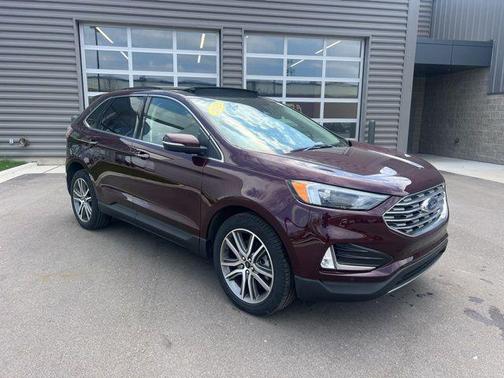 BURGUNDY VELVET MET TINT CC 2023 Ford Edge Titanium