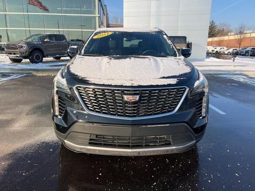 2021 Cadillac XT4 Premium Luxury