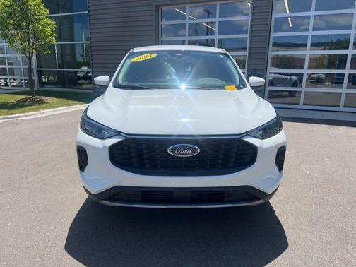 OXFORD WHITE 2024 Ford Escape Active