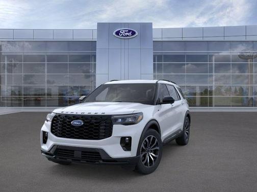 SPACE WHITE METALLIC 2026 Ford Explorer ST-Line