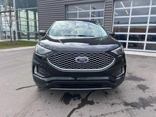 AGATE BLACK METALLIC 2023 Ford Edge SEL