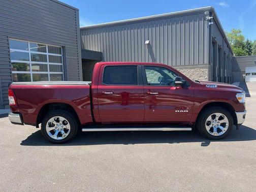 Delmonico Red Pearlcoat 2019 RAM 1500 Big Horn