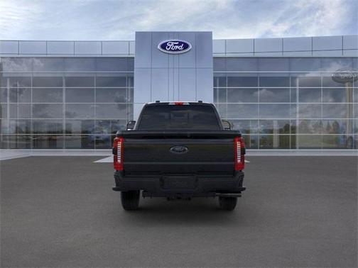 2025 Ford F-350 Lariat