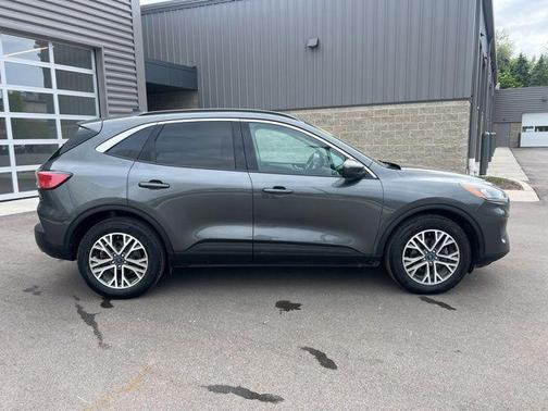 MAGNETIC METALLIC 2020 Ford Escape SEL