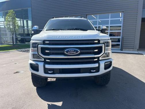 2022 Ford F-350 Platinum