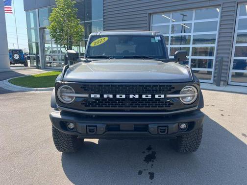 CARBONIZED GRAY METALLIC 2023 Ford Bronco Wildtrak