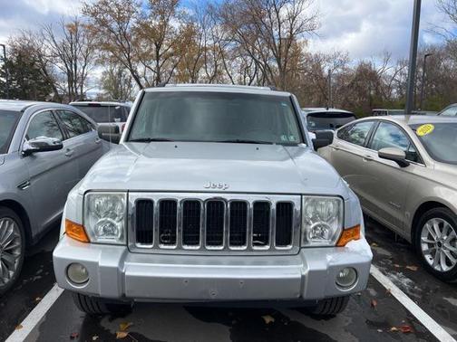 2010 Jeep Commander Sport