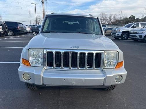2010 Jeep Commander Sport