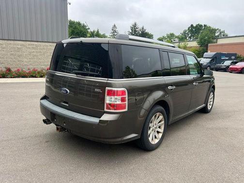 Earth Metallic 2011 Ford Flex SEL