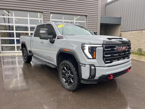 2024 GMC Sierra 2500 AT4
