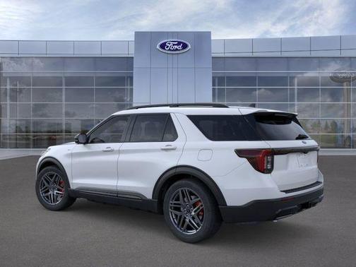 SPACE WHITE METALLIC 2026 Ford Explorer ST-Line