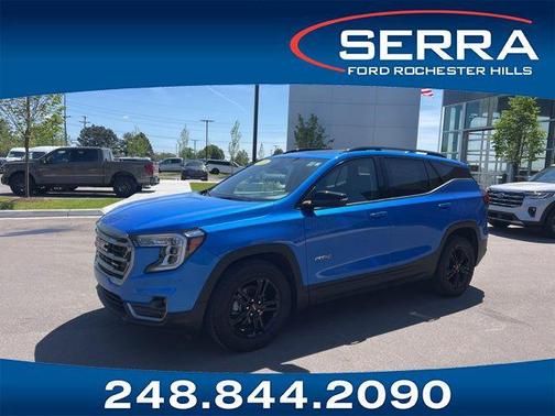 Riptide Metallic 2024 GMC Terrain AWD AT4