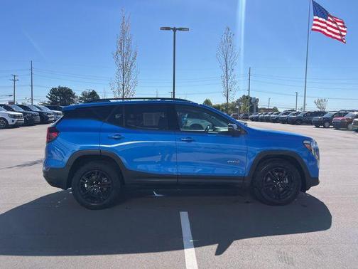 Riptide Metallic 2024 GMC Terrain AWD AT4