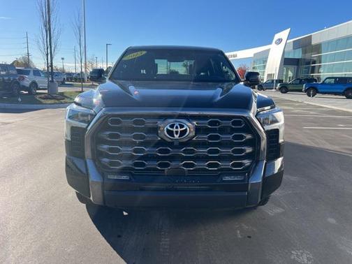 2023 Toyota Tundra Platinum