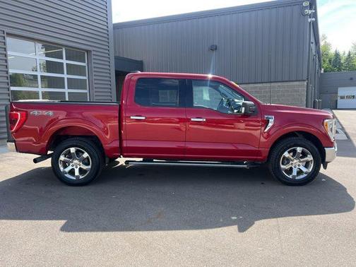 RAPID RED MET TINTED CC 2021 Ford F-150 XLT