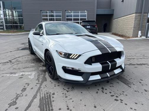 2020 Ford Shelby GT350 Base
