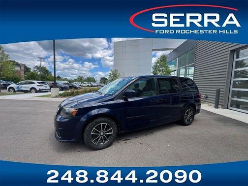True Blue Pearlcoat 2015 Dodge Grand Caravan R/T