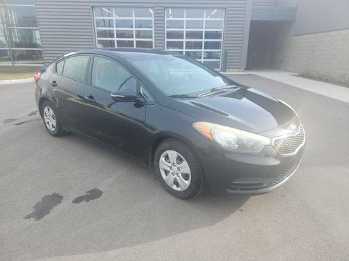 Aurora Black Pearl 2016 Kia Forte LX