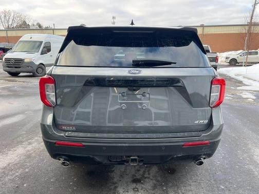 2023 Ford Explorer ST-Line