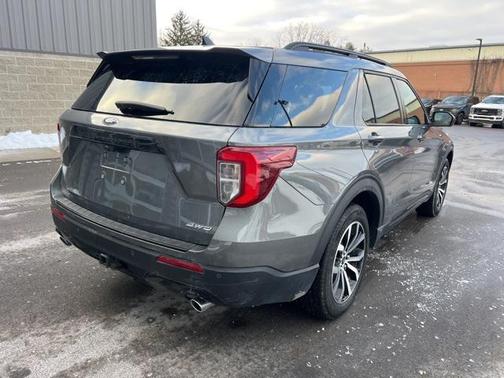 2023 Ford Explorer ST-Line