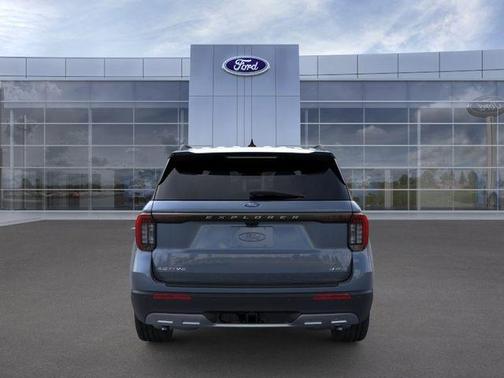 Vapor Blue Metallic 2026 Ford Explorer Active