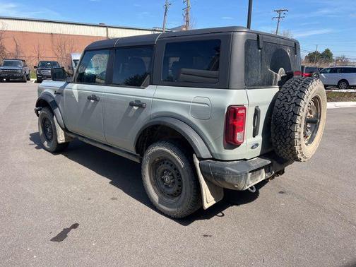 CACTUS GRAY 2022 Ford Bronco Black Diamond