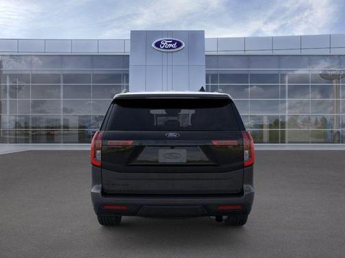 DARK MATTER GRAY METALLIC 2026 Ford Expedition Platinum