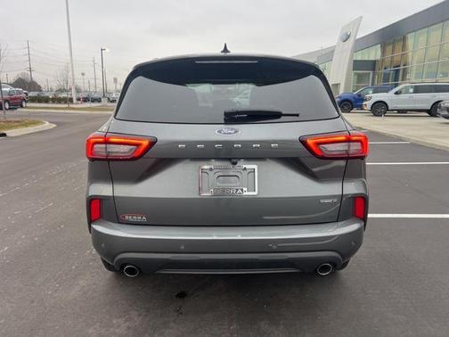 2023 Ford Escape ST-Line Select