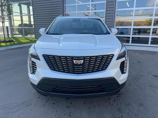 2022 Cadillac XT4 Luxury