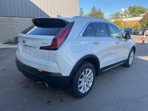 2022 Cadillac XT4 Luxury