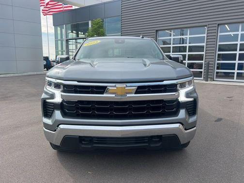 Sterling Gray Metallic 2023 Chevrolet Silverado 1500 LT