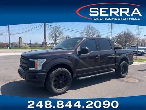 MAGMA RED 2019 Ford F-150 XLT