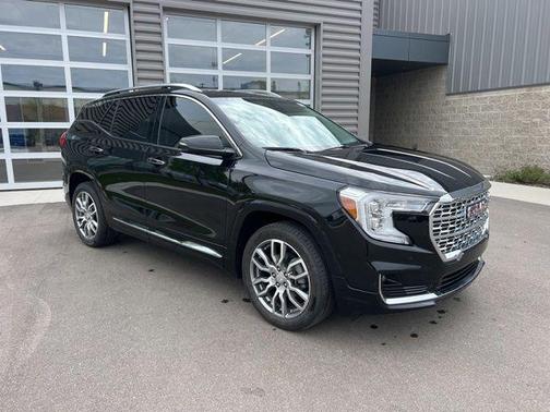 Ebony Twilight Metallic 2023 GMC Terrain Denali