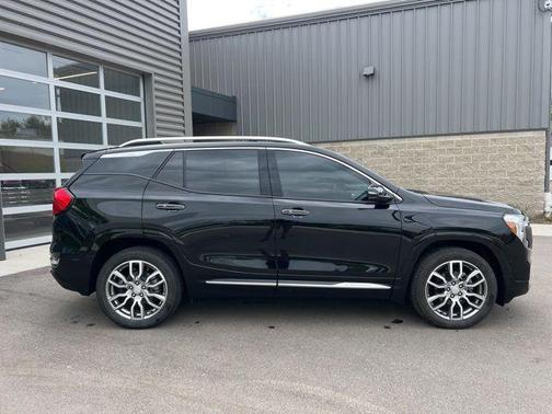 Ebony Twilight Metallic 2023 GMC Terrain Denali