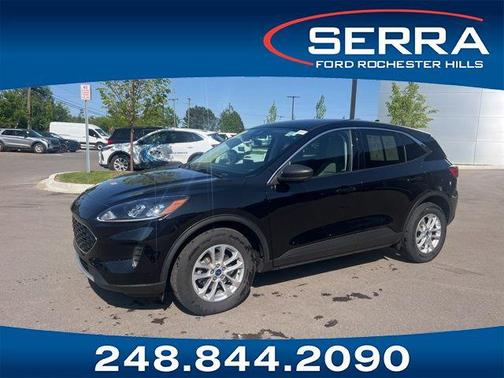 AGATE BLACK METALLIC 2022 Ford Escape SE