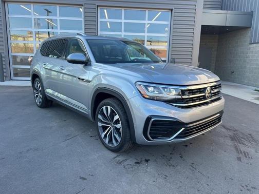 2022 Volkswagen Atlas 3.6L SEL Premium