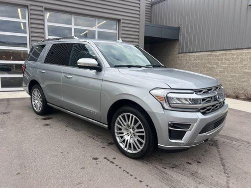 ICONIC SILVER METALLIC 2023 Ford Expedition Platinum