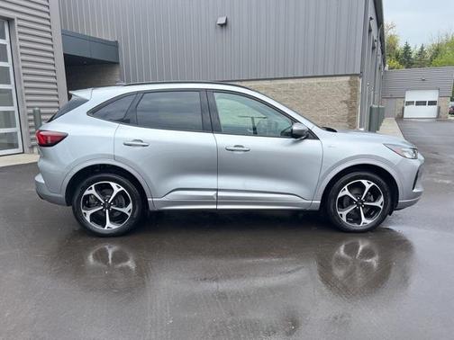 2023 Ford Escape ST-Line Select