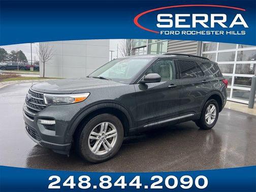 FORGED GREEN METALLIC 2024 Ford Explorer XLT