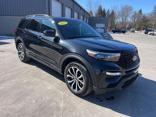 AGATE BLACK METALLIC 2023 Ford Explorer ST