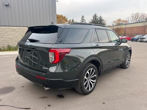 2023 Ford Explorer ST-Line