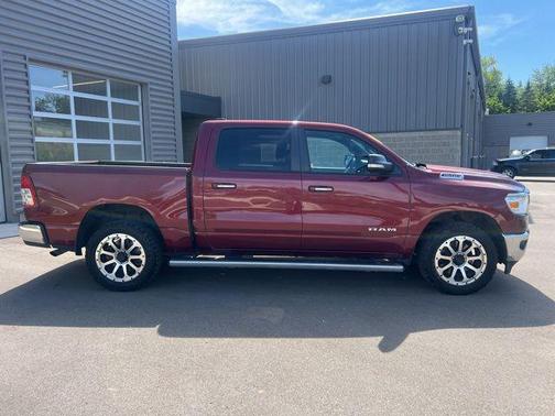 Delmonico Red Pearlcoat 2019 RAM 1500 Big Horn