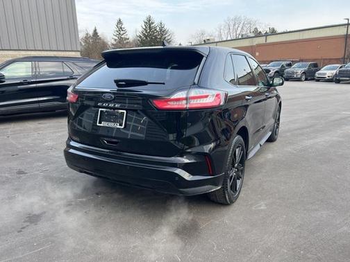 2022 Ford Edge ST Line