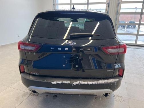 2025 Ford Escape PHEV SE