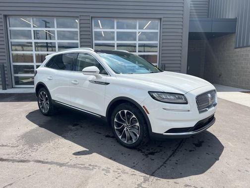 2021 Lincoln Nautilus Reserve