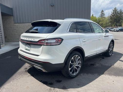 2021 Lincoln Nautilus Reserve