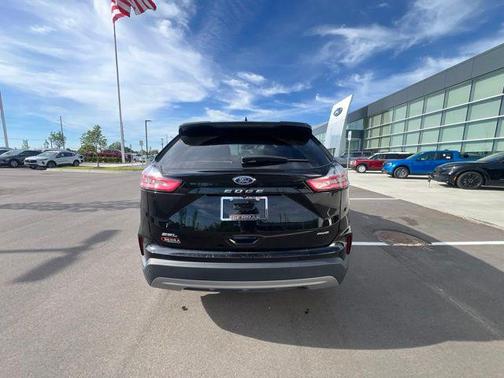 AGATE BLACK METALLIC 2024 Ford Edge SEL