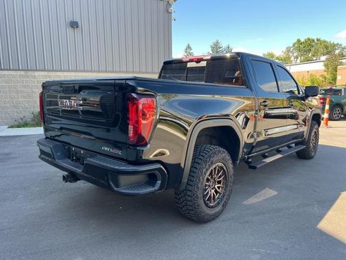 2025 GMC Sierra 1500 AT4X