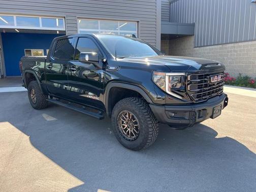 2025 GMC Sierra 1500 AT4X